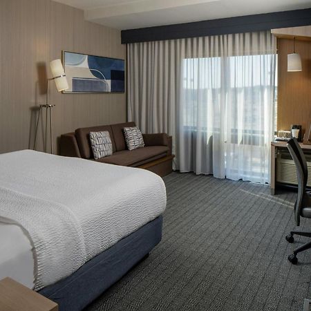 Courtyard By Marriott Jackson Airport/Pearl Hotel Ngoại thất bức ảnh
