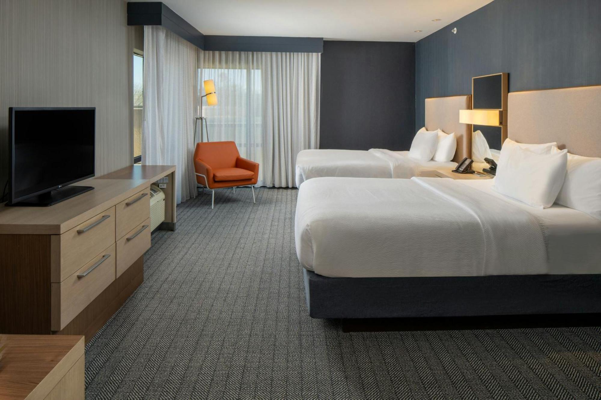 Courtyard By Marriott Jackson Airport/Pearl Hotel Ngoại thất bức ảnh